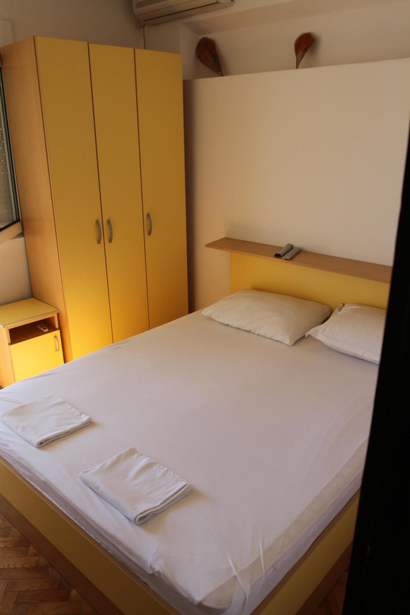 Apartments Popovic Petrovac Eksteriør billede